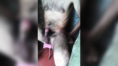 Jerking off in my backyard until releasing a huge cumshot on my beard [Side view]