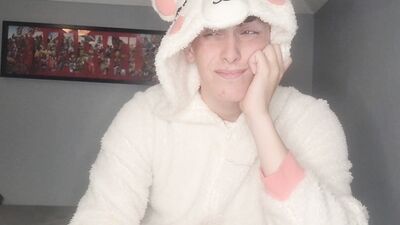 JOI - Your gay best friend give you a hand