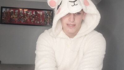 JOI - Your gay best friend give you a hand