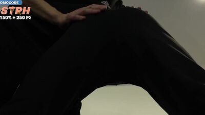 Personal trainer gave twink a juicy and powerful fuck and cumshot in the throat