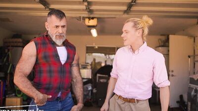 College Twink Helps Older Bear Feel Youthful Again - DisruptiveFilms