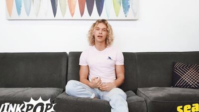 Shawn Brooks Lies Back In Piledriver Position Until He Blows A Huge Load All Over Himself - TWINKPOP