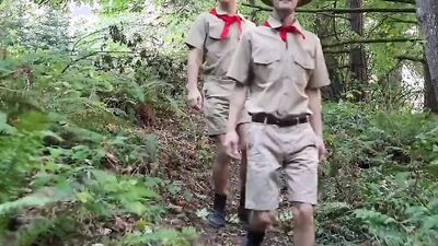 Cyrus Stark & Kain Lanning are fucking in the woods