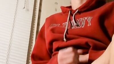 Amateur twink plays with his johnson in front of the camera