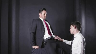 Edward Terrant is having sex in this hot gay video