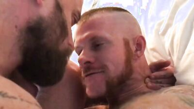 Hoytt Walker & Jack Vidra are bonking in the bedroom