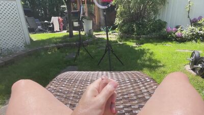 HARD AND CREAMY SUNBATHING AREA 3