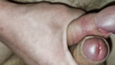 I'm a fucking pussy, I love sucking dicks and fucking on them! Hot cum!!!
