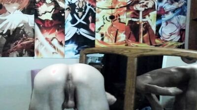 edging and showing off my butt