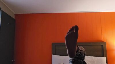 Raw Uncut Shower Scene W/ Feet
