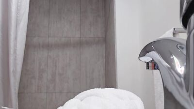 Raw Uncut Shower Scene W/ Feet