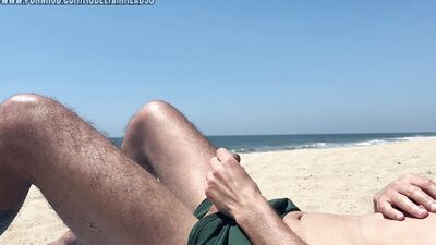 Finally nude in the beach!!!