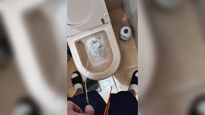 PEE FETISH COMPILATION
