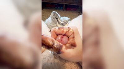 Fat Guy Masterbates With Cream Filled Doughnut