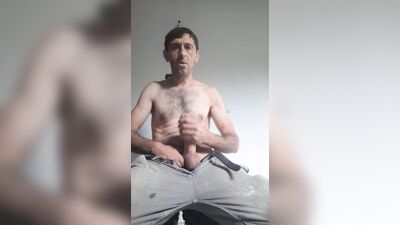 Intentando que la leche llegue a mi cara