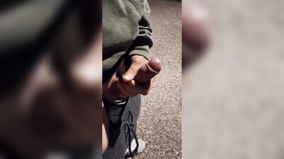 I can't ejaculate! Can a girl help me too? I'm waiting for private messages!