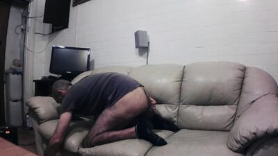 Today I masturbate with my ass