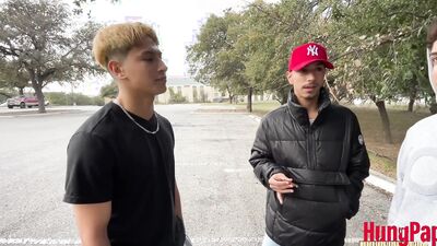 Tiny Twink fucked bareback 3some ! Tag Team RAW