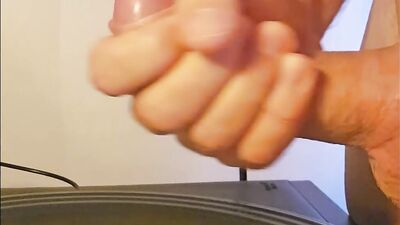 Record Huge Loads : 10 pulsating = 10 cumshots