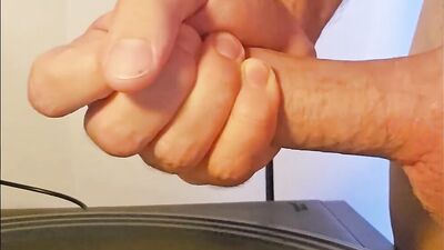 Record Huge Loads : 10 pulsating = 10 cumshots
