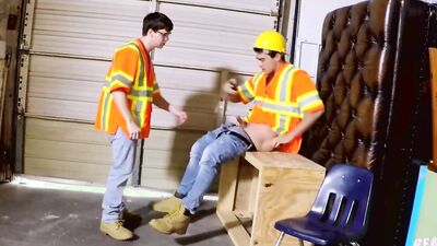Axel Kane Bends Will Braun Over A Work Bench And Starts Pounding His Hot Ass - REALITY DUDES