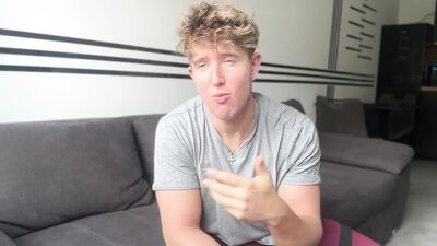 HOW I BECAME A WEBCAM MODEL -Christian Levine