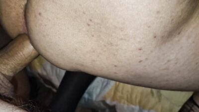 Gives in her mouth and ass to fuck herself to cum!