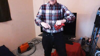 113) Daddy Jerks on 17" Balloon after Popping 36" and Cutting 24" Balloons
