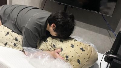 Students have sex on the futon for the last time, and get covered in sperm.