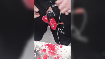 Current, spikes and red wax