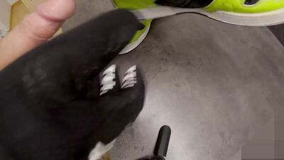 4 Cumshots on Lime Green Osiris Bronx