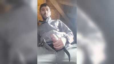 Otra paja en el trabajo