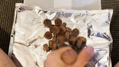 I poured semen on some sweets and it was delicious.