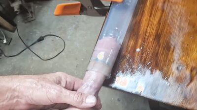 OK, how much BIGGER can I get this thing? Explosive cum shot /Part 1 ????