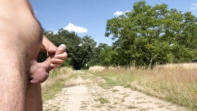 Risky wanking while sunbathing in a public park and cumming near the street