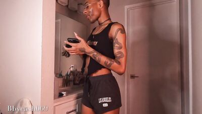 Big Booty Femboy Plays Dressup (custom)