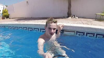 Hot Taylor Blaze Films Himself Jacking Off By The Pool