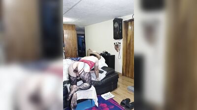 Davida joteando for the band in XHAMSTER