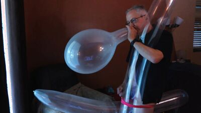 110) Long Balloon Popping Jerk Off Fun! (Q646 and CTI 12) Balloonbanger