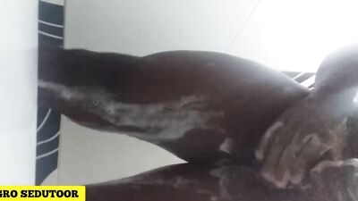 Moaning boy boy can't take my monster cock anymore! I'll have to find another