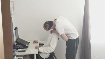 Twink distracted his stepbrother from work and fucked his tight asshole