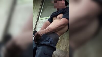 29 素手では足りずに「布」でも扱く！働く男の凄まじい性欲が寸止めオナニーをついに苦行の領域へ...