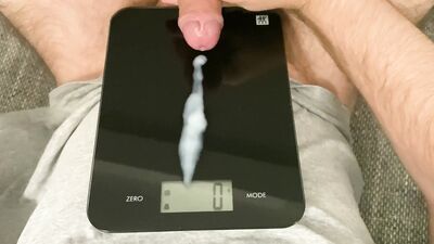 BIGHUNGBEAR CUMPILATION (2.5 LITERS OF CUM)