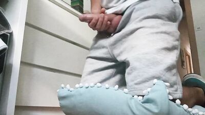 The Dude with the Big Dick Gets Hard Watching His Neighbor Through the Window and Recording Himsel