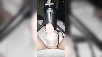 Live stream TheHandy milks every last drop of cum