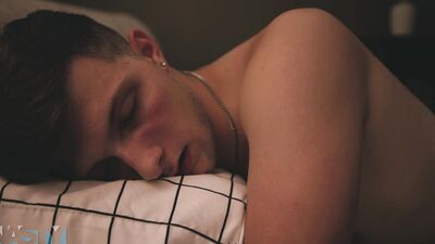 Foreign Exchange - Morning Wood - Noah Teases Cyrus with Morning Wood and Kiss FINALLY