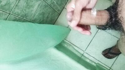 big cock cumshot in the shower