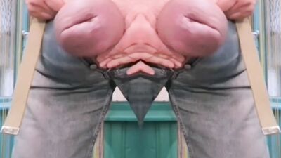 For Bulgelovers in Extreme Size