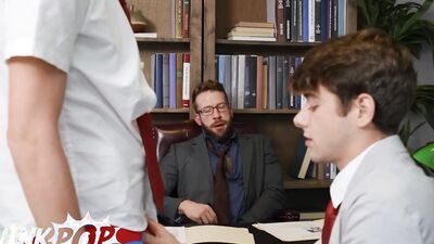 TWINKPOP - Joey Mills And Luke Connors Suck Each Other's Dick In The Dean's Office Morgxn Thicke