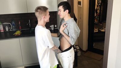 Bottom First Cum From Anal Fuck Then Eat Tops